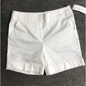 HANNAH • SIZE: 8 • WHITE 6” SHORTS WITH FAUX CUFFS